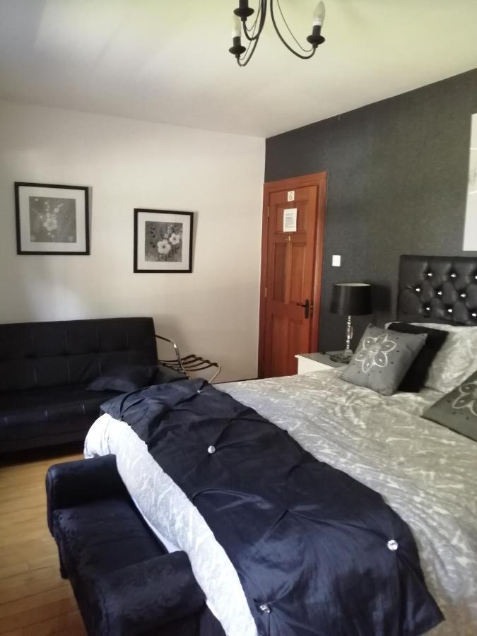 J And J Guest House 밸리캐슬 외부 사진